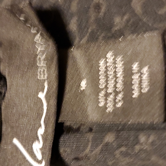 Lane Bryant Black leggings paisley front,solid Pointe knit fabric in back. - Picture 5 of 8